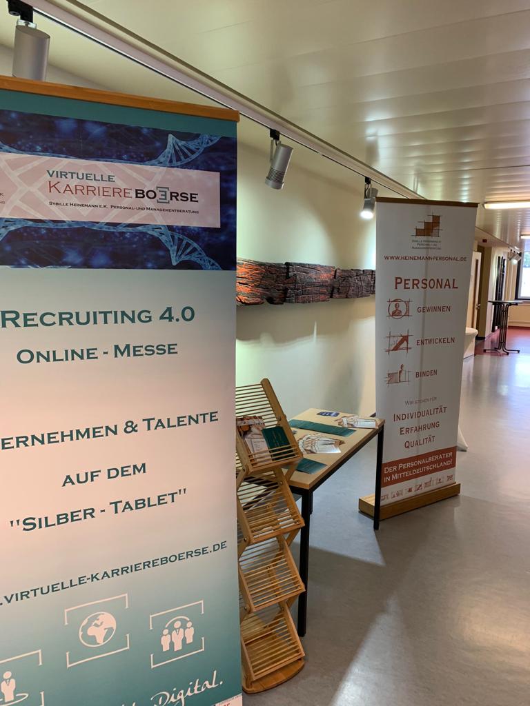 Magdeburger Ingenieurtage  _ Messestand 2 (Recruiting 4.0 _ virtuelle Karrierebörse).JPG